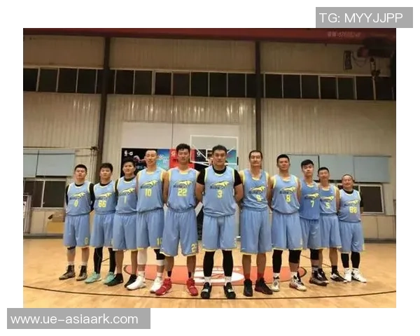 城市联赛分析：北京篮球队在比赛中的战术意识与团队配合表现评析